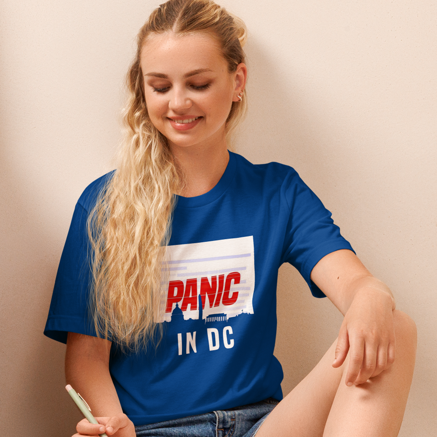 PANIC IN DC - PREMIUM T-SHIRT